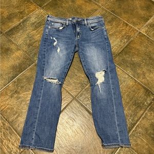 Pilcro Slim Boyfriend Jeans. Size 29P. Excellent used condition.